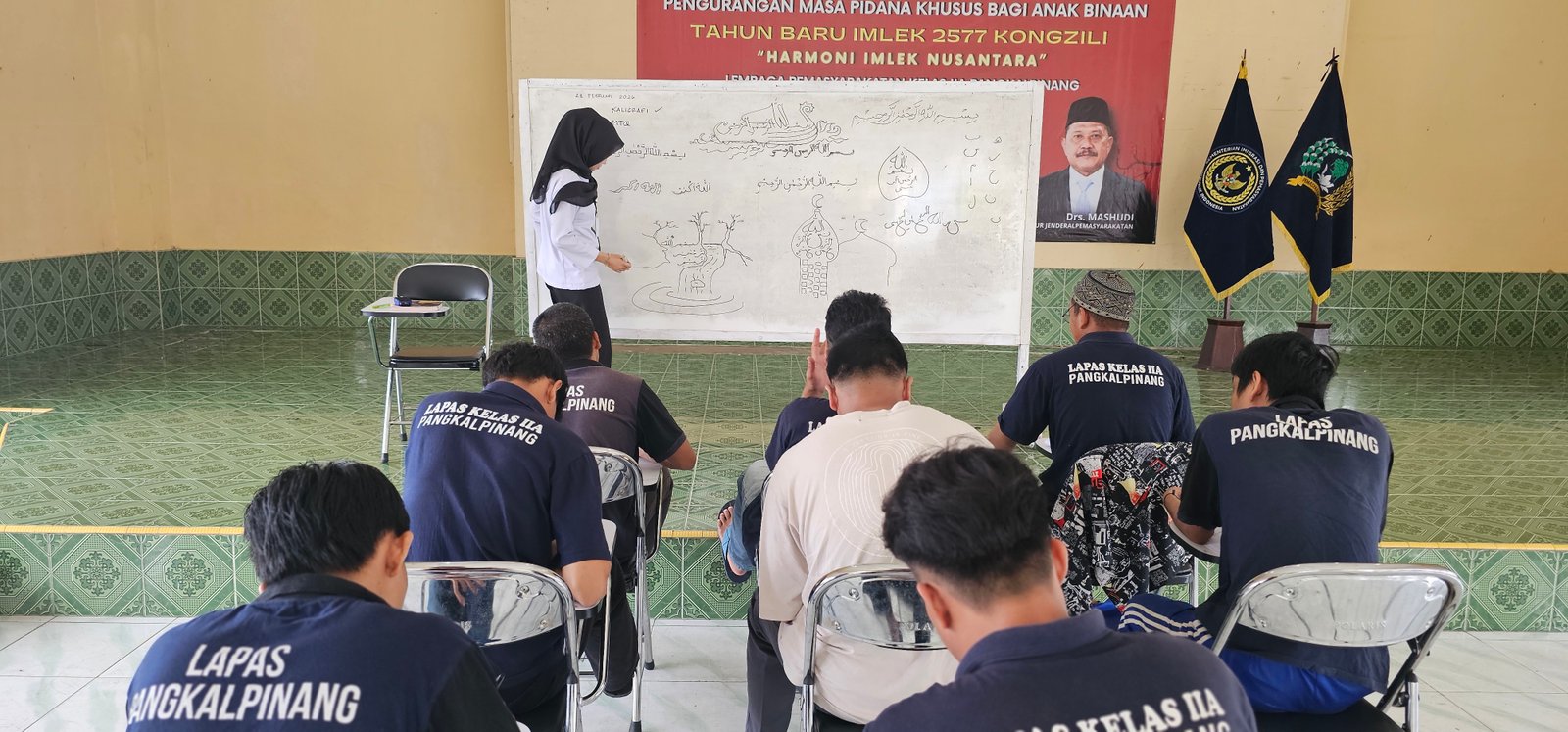 Ramadan Bermakna, Warga Binaan Lapas Pangkalpinang Belajar Kaligrafi di PKBM